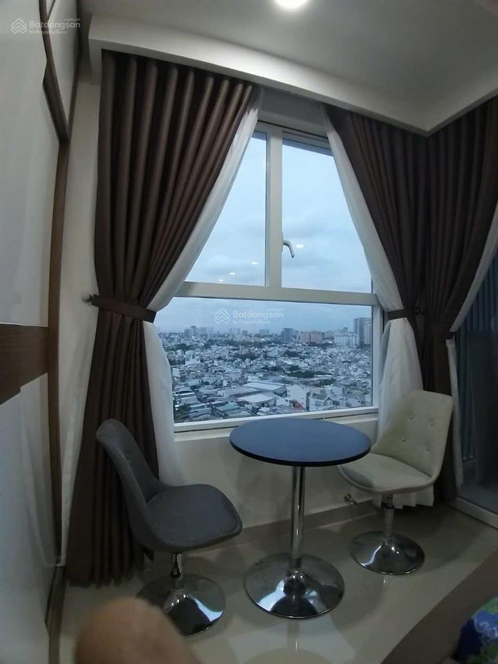 Siêu phẩm một trong số ít tại sunrise city view, giá tốt chỉ 11,5 triệu vnd, 40m2