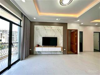 Căn hộ 2pn  2wc, 90m2 ở vạn phúc, nhà thoáng mát, full nội thất cao cấp, có thang máy. giá 15 tr