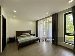 Căn hộ 2pn  2wc, 78m2 full nội thất cao cấp, view công viên thoáng mát ở vạn phúc. giá chỉ 13,5 tr