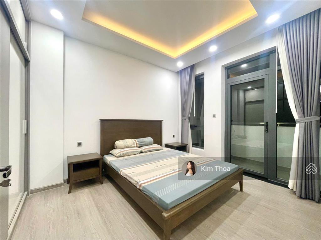 Căn hộ 1pn1wc (55m2) ở vạn phúc, view công viên, full nội thất cao cấp, thang máy. giá chỉ 10,5 tr
