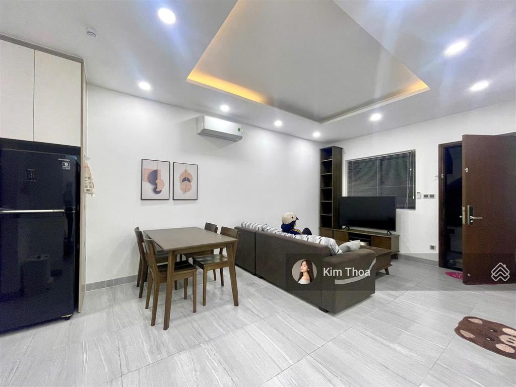 Căn hộ 1pn1wc (55m2) ở vạn phúc, view công viên, full nội thất cao cấp, thang máy. giá chỉ 10,5 tr