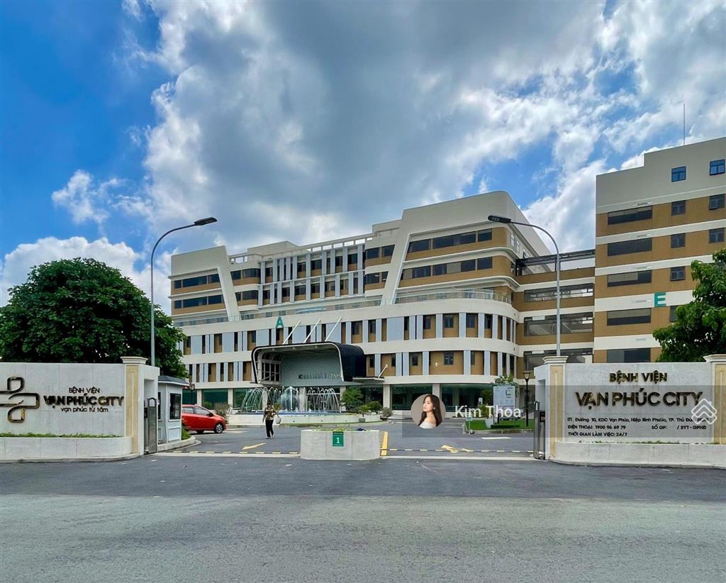 Căn hộ 1pn1wc (55m2) ở vạn phúc, view công viên, full nội thất cao cấp, thang máy. giá chỉ 10,5 tr