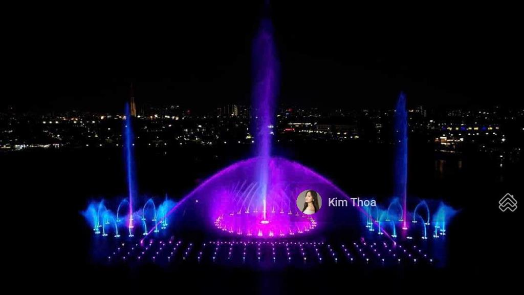 Căn hộ 1pn1wc (55m2) ở vạn phúc, view công viên, full nội thất cao cấp, thang máy. giá chỉ 10,5 tr