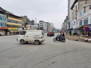 Bán toà nhà mặt phố kim đồng  hoàng mai. 113m 9 tầng. giá 8x tỷ. sổ đỏ đẹp thông sàn.