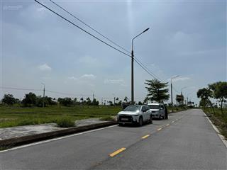 Chính chủ bán gấp đất tiền hải  thái bình. 100m. giá hơn 4 tỷ. có tl sổ vuông đẹp.