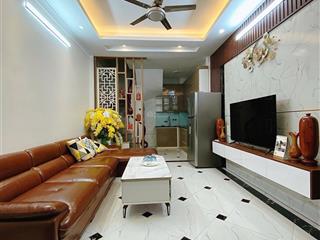 Bán gấp 64 đông thiên  vĩnh hưng. 31m2 x 5 tầng mt 3,5m. giá 6,25 tỷ có bớt. nhà đẹp như hình