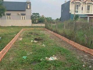 Bán cực gấp đất gần ngã 3 giồng xã xuân thới sơn hóc môn 100m2 giá 1 tỷ 650, bớt mạnh, bao hết thuế
