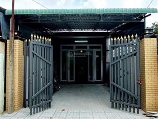 Bán nhà cấp 4 vừa sơn lại như mới gần chợ bà điểm, hóc môn giá 1 tỷ 080, còn bớt lộc, bao giấy tờ