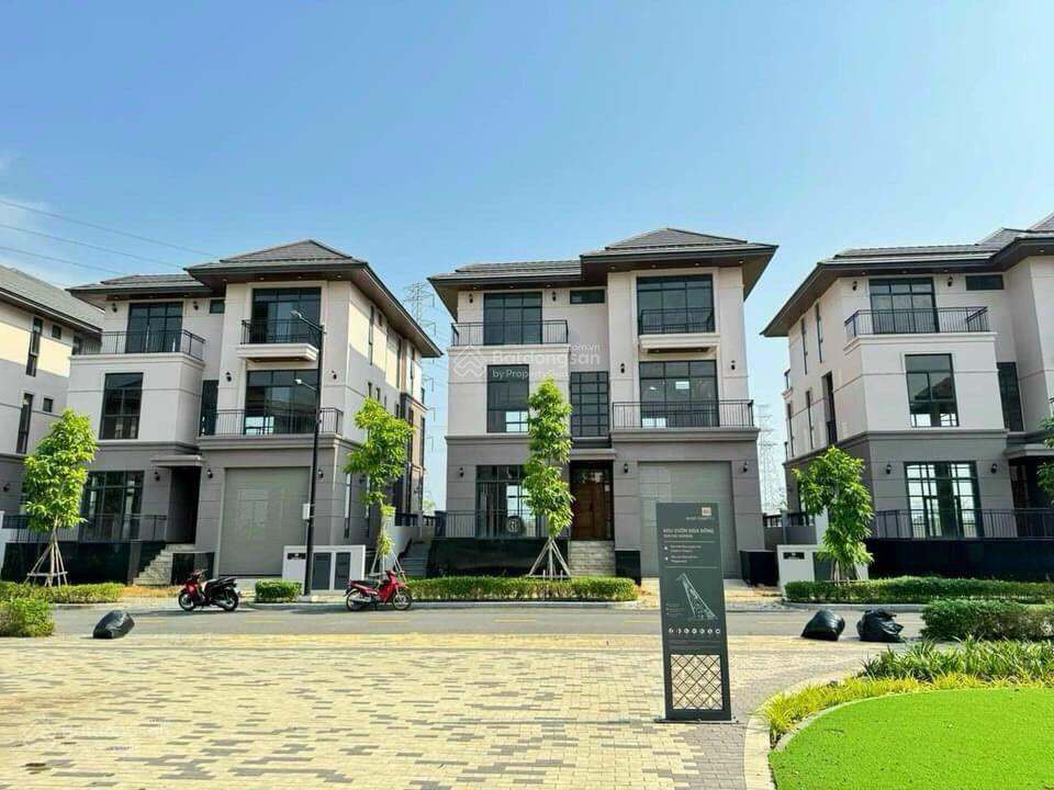 Bán dinh thự 600m2, view công viên và sông, tt theo tiến độ, quý 4/2025 nhận nhà. 0908 520 ***