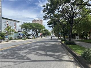 Siêu vip mặt tiền biển võ nguyên giáp, diện tích khủng gần 800m2, ngang gần 40m, chỉ 200 triệu/m2