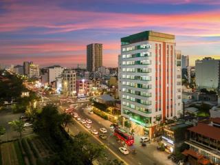 Siêu phẩm khách sạn 4 view biển, lô góc 2 mt võ nguyên giáp, dt 500m2, mặt tiền 22m hiếm có