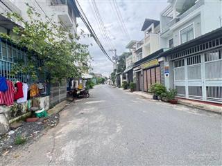 Góc 2 mặt tiền ngang 8.2m nhà 2 tầng chỉ 5.9 tỷ khiến ai cũng bất ngờ