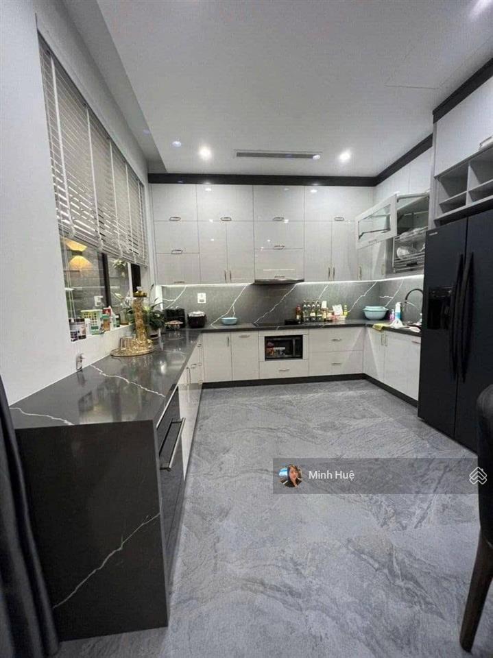 Bán hoàng thành villas mỗ lao, hà đông kinh doanh, văn phòng, 155m2, mặt tiền 7m, nhỉnh 47 tỷ