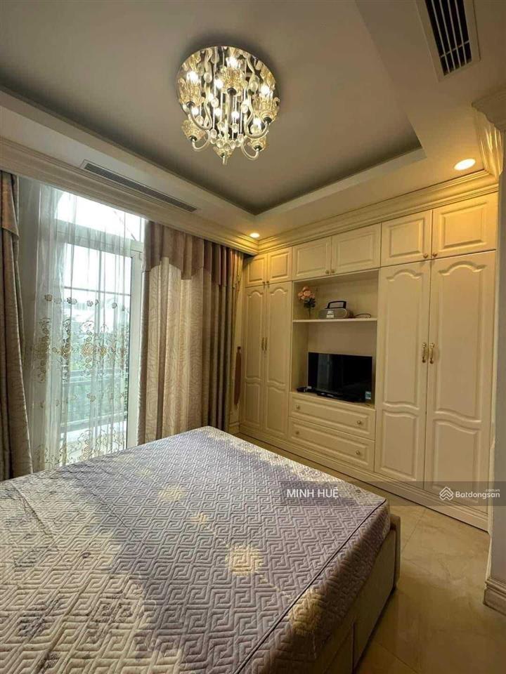 Bán liền kề vạn phúc, hà đông, dt 55m2 mt 5m 7 tầng thang máy ôtô tránh full nội thất sịn giá 22 tỷ