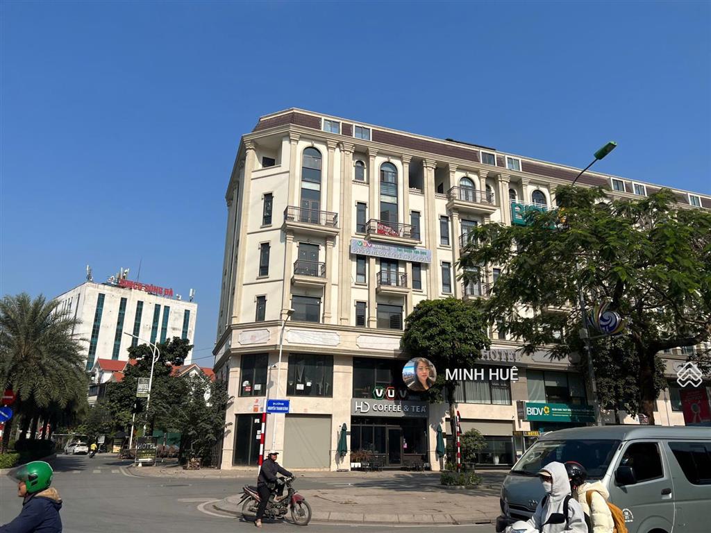 Bán gấp liền kề vạn phúc hà đông, lô góc, kinh doanh 55m2 5 tầng mặt tiền 15m đường 17m giá 23.9 tỷ