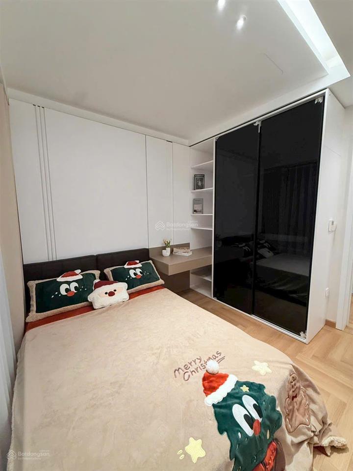 Giá 20 triệu  cho thuê 3 ngủ góc 110m2 tòa t4 nhà full đồ đẹp  vào ở được luôn