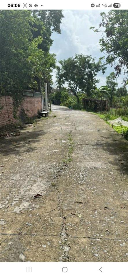 Bán gấp mảnh đất hoa hậu 43m2  gần winmax thôn 3 vạn phúc  giá cực chất , nhỉnh 2,5 tỷ