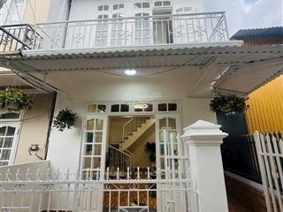 Bán nhà diện tích 120m2 hẻm xe máy đường hồ xuân hương, đà lạt cho gia đình nhỏ định cư lâu dài