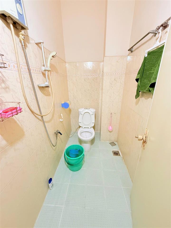 Giảm 2 tỷ bán gấp nhà hẻm ô tô khu vip bàu cát diện tích siêu đẹp 75m2 5x15m 3 tầng ô tô thông