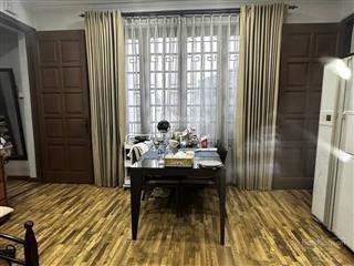 Bán nhà mặt phố bà triệu, hai bà trưng, 135 tỷ, 200m2 , 3 tầng, mặt tiền 5,8m  sổ vuông