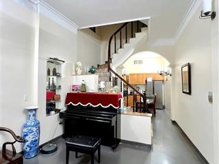 Bán nhà riêng phố mai anh tuấn, đống đa, 14,1 tỷ, 42m2, mặt tiền 4,7m, 10m ra hồ đống đa