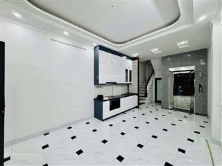 Bán nhà riêng 5 tầng, 42m2, giá 10,5 tỷ tại phố lê thanh nghị, hai bà trưng, hà nội