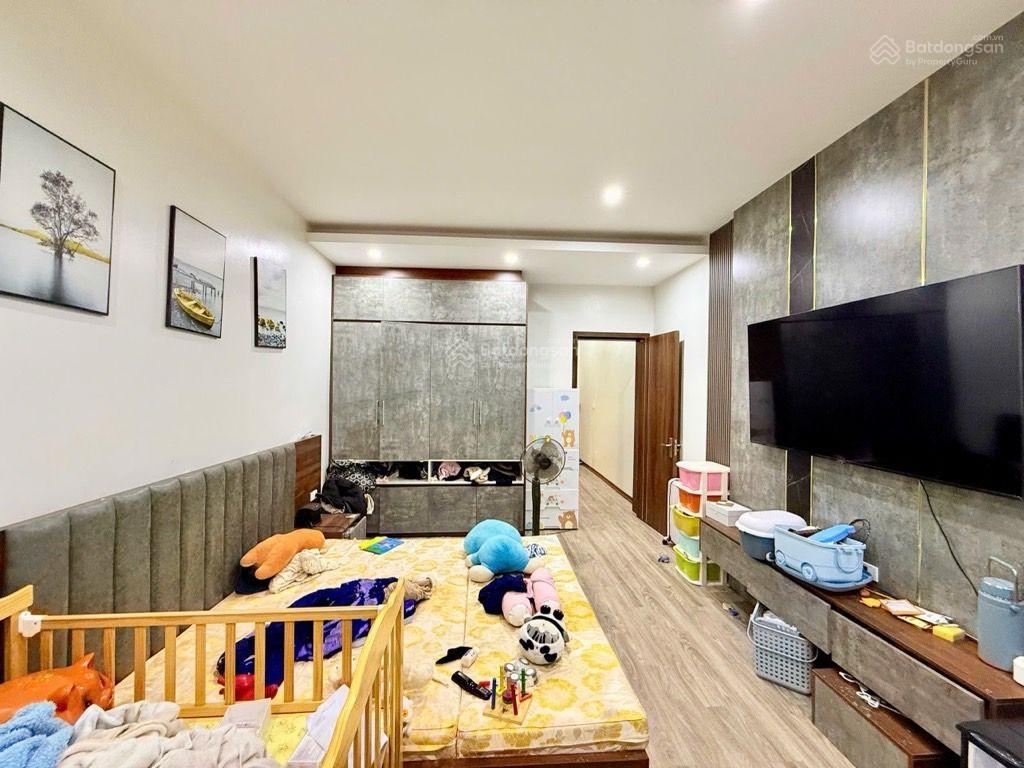 Bán nhà riêng phố tương mai  cách mặt phố 2 nhà  4 tầng mặt tiền 4m diện tích 47m giá 13,5 tỷ