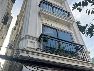 Nhà di trạch có thang máy 35mx5 tầng, ô tô đỗ gần, sát kđt hinode giá chỉ 6,35 tỷ