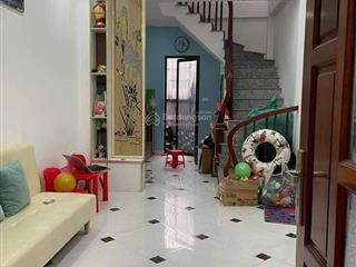 Nhà di trạch giá đầu tư, không quy hoạch 31mx 5 tầng nhỉnh 4 tỷ