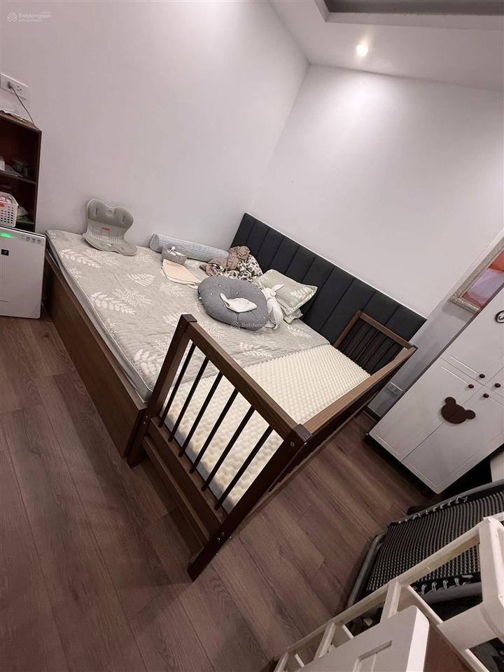 Bán gấp căn gelexia 885 tam trinh. diện tích 75m2. gồm 2p ngủ 2 vs. full nội thất.  0398 628 ***