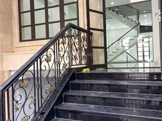Cho thuê nguyên sàn  nguyên tầng  mặt bằng ở cityland park hills gò vấp giá chỉ 12tr/tháng