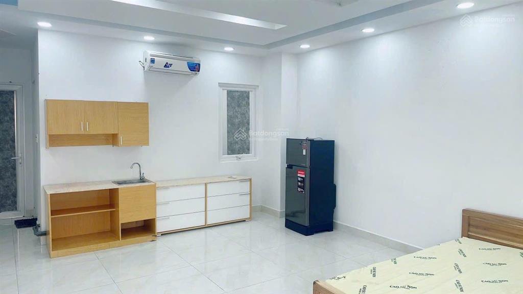 Chuyên cho thuê chdv ở kdc cityland park hills full nội thất giá tốt khu chỉ với 5 triệu
