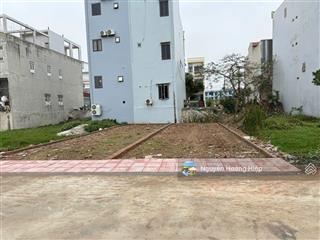 Tôi cần bán 125m2 đất giáp kcn vsip 1100ha nam định giá chỉ 8tr/m2.  0968 141 ***