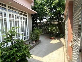 Nhà biệt thự 10x20m, đường thông ôtô ngủ trong nhà, gần pvh trường chinh cầu tham lương