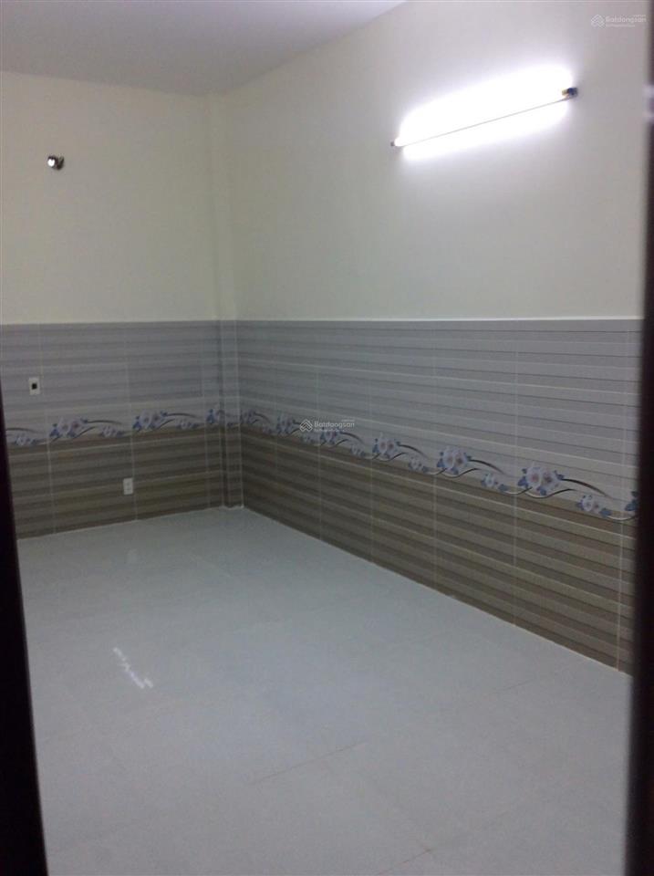 Nhà 4,1x32m, hẻm 6m ô tô vivu, gần coopmark phan văn hớn trường chinh cầu tham lương