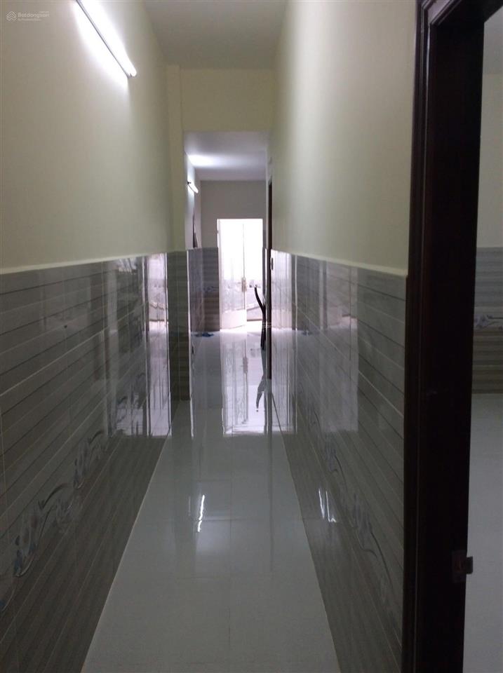 Nhà 4,1x32m, hẻm 6m ô tô vivu, gần coopmark phan văn hớn trường chinh cầu tham lương