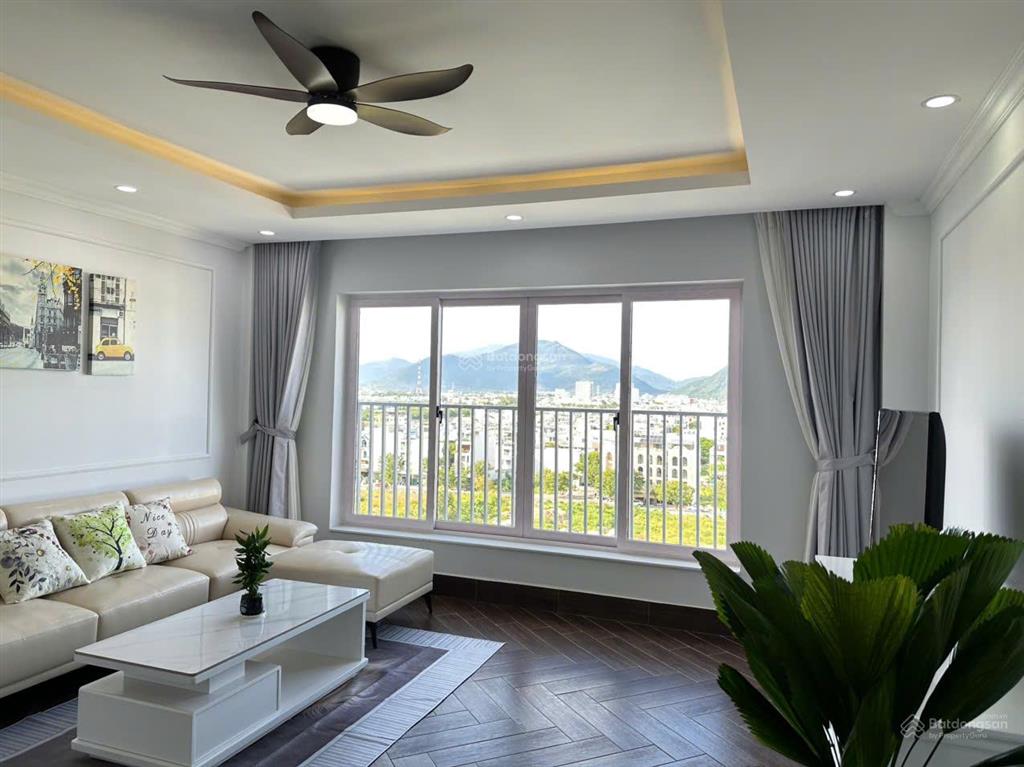 Bán góc căn tầng 10 ct2 vcn phước hải tttp nha trang, đầy đủ full nội thất sang, xịn, mịn