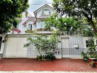 Biệt thự vip khu compound trần não  an khánh  dt 10x20m. 200m2  trệt lầu áp mái  giá 33 tỷ tl