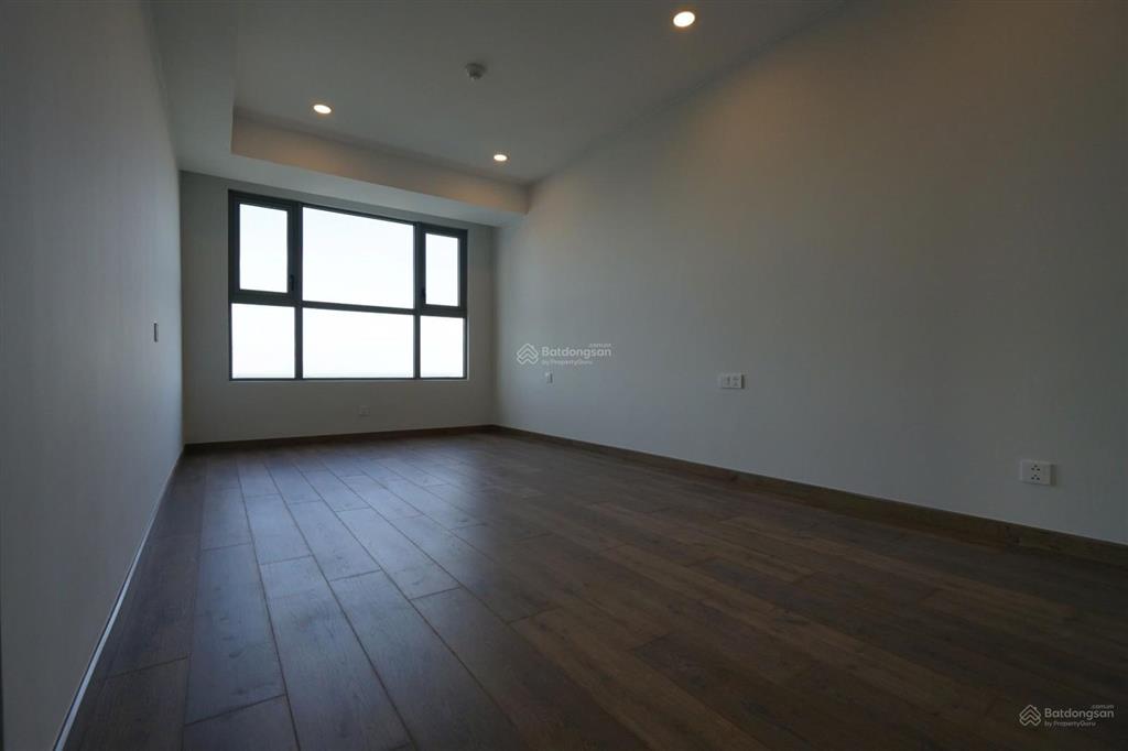 Bán căn 3pn 2wc 114m2 sky 89, view sông trực diện  tầng cao, nội thất cơ bản  7tỷ8 bao hết