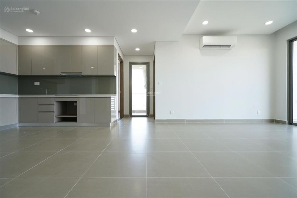 Bán căn 3pn 2wc 114m2 sky 89, view sông trực diện  tầng cao, nội thất cơ bản  7tỷ8 bao hết