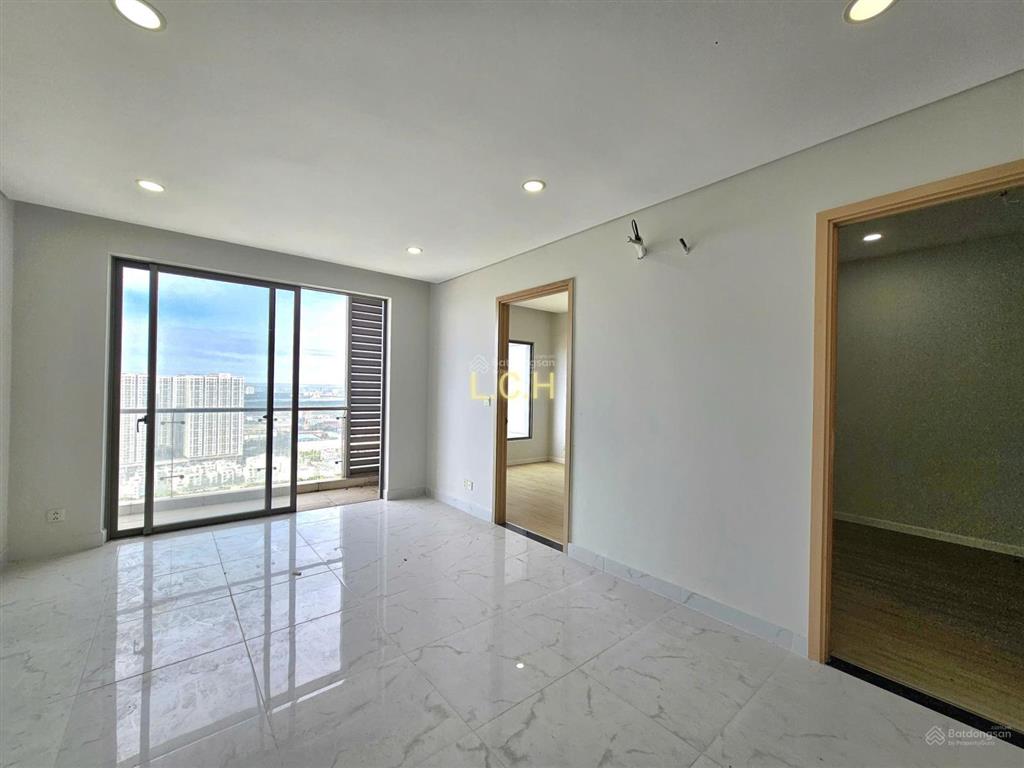 Bán nhanh căn 2pn 2wc 65m2, view sông, nhà giá tốt nhất 4.35tỷ đã bao gồm hết thuế phí, dễ xem nhà