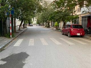 Siêu phẩm ở đây chứ đâu, liền kề văn phú, 90m2, nói không với lỗi phong thủy