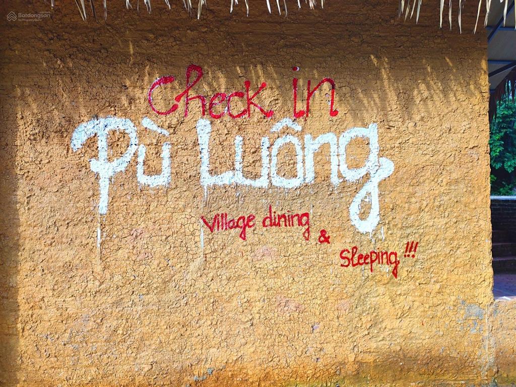 Bán khu nghỉ dưỡng **pu luong riverside lodge** 5000m2 gần thác hiêu, view suối, giá 18 tỷ