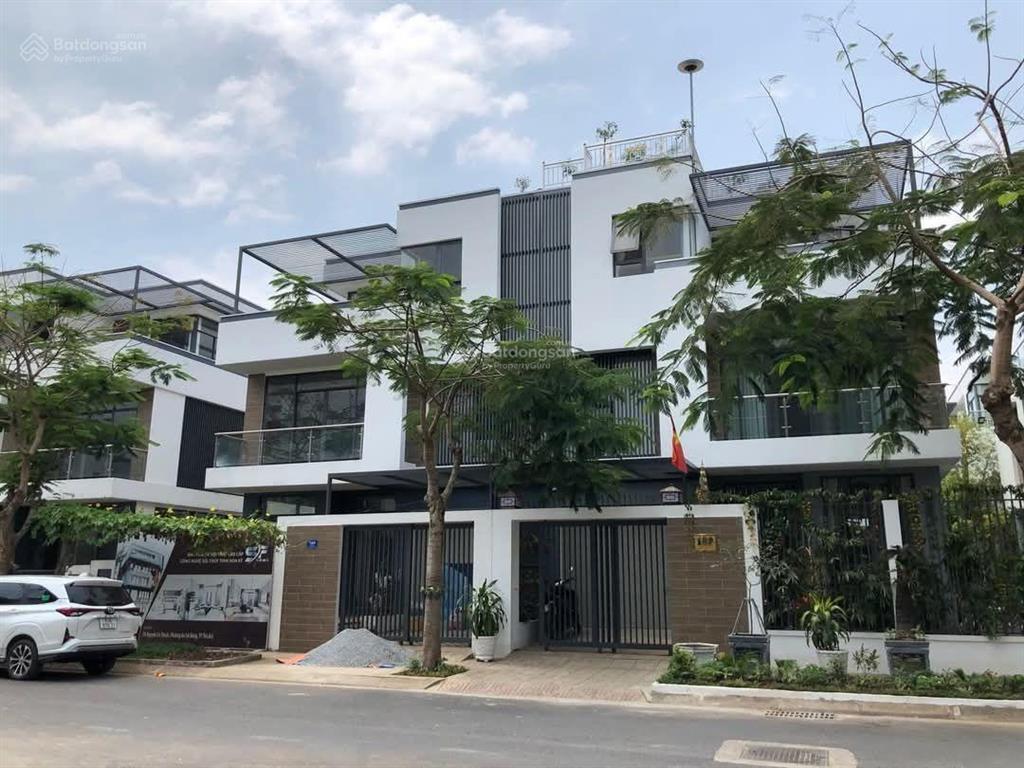 Cho thuê nhà 1 trệt 2 lầu thô tại q9 giá rẻ