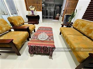 Siêu phẩm ! hxh thẳng 1 trục hoàng hoa thám ,bình thạnh,dt 4 x 14m, 3 tầng, chỉ 10 tỷ ,0903,155438