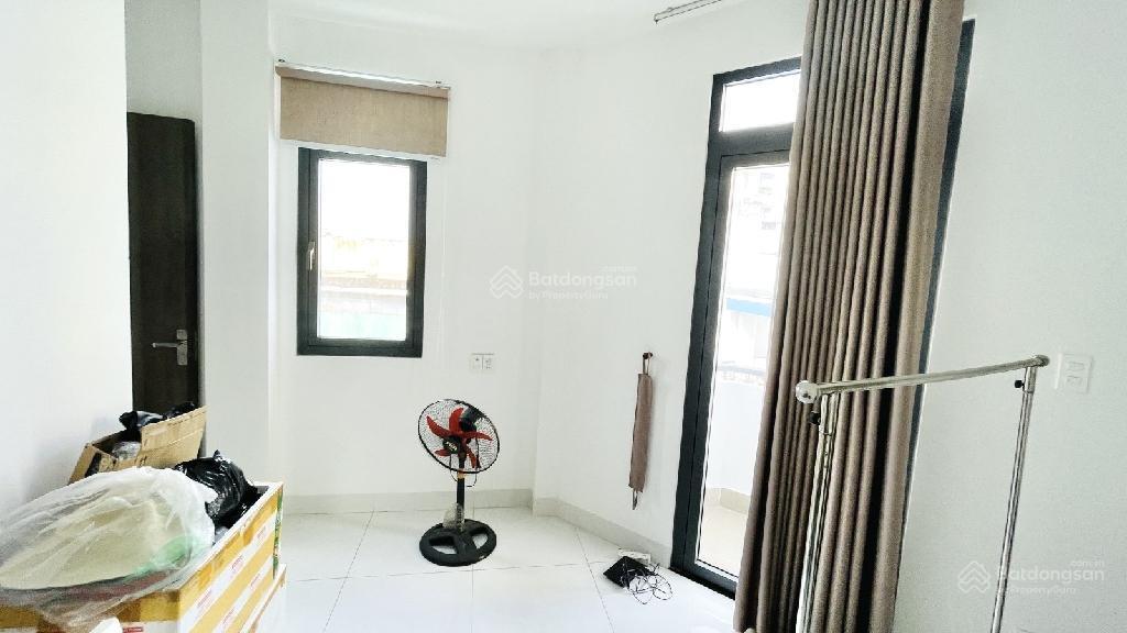 Bán nhà 5 tầng btct 3.9x12m, ngay ngã tư âu cơ  lạc long quân, quận 11, chỉ 8.8 tỷ