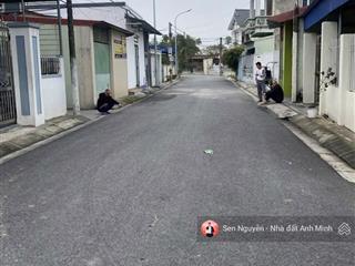 Mặt đường nhựa xã hữu bằng siêu đẹp