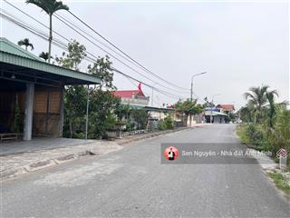 Lô góc đường nhựa view sông he dành cho các bác đại gia đây