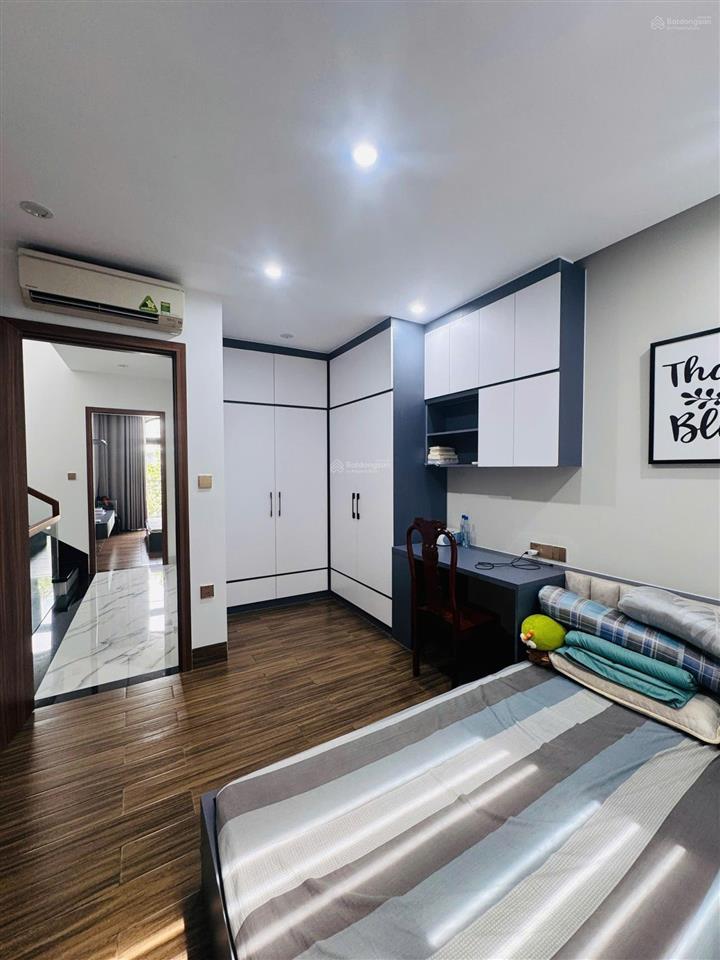 Bán nhà phố lavida vũng tàu 87m2 giá 8.9 tỷ full nội thất, phí 5% sổ. 0901 309 *** xem. nhà thực tế