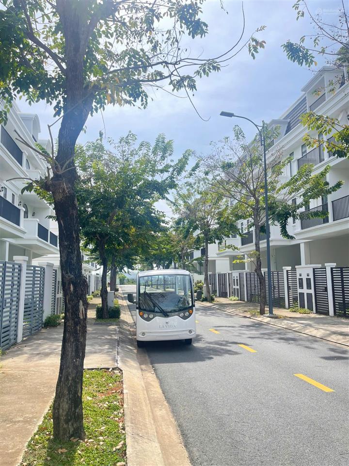 Bán căn lk ngang 6m khu lavida vũng tàu, 113m2 giá 8,8 tỷ đã nhận nhà, trừ lại 5% phí ra sổ hồng